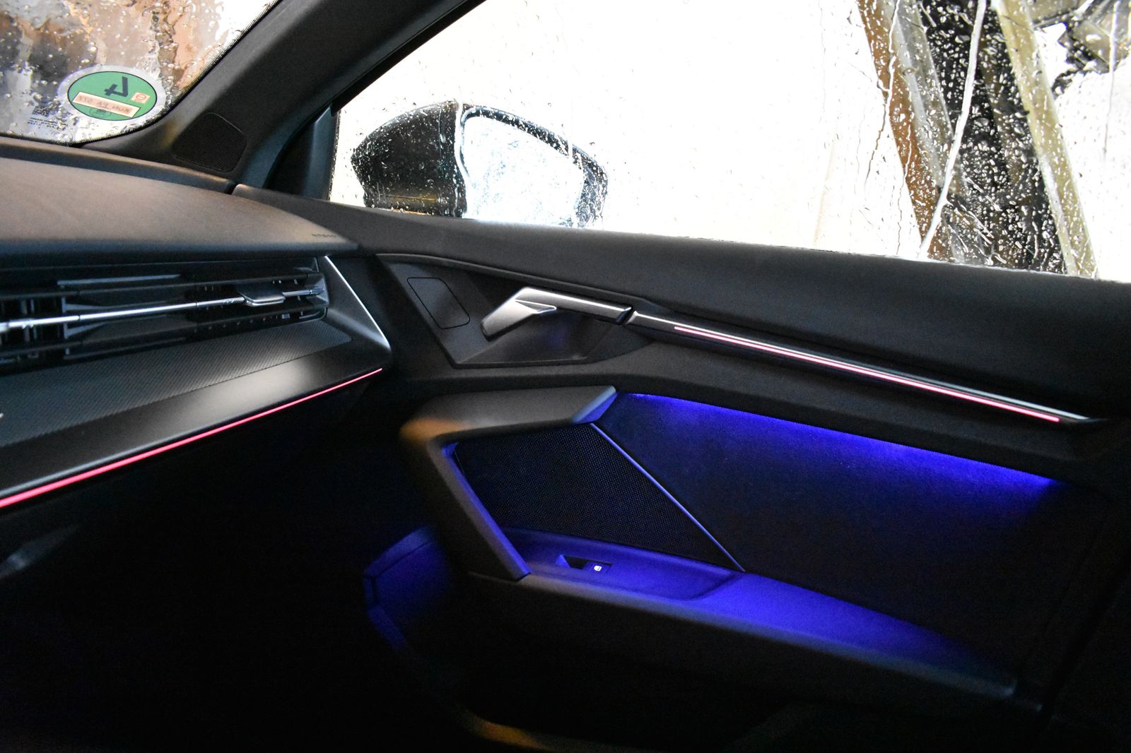 Audi A3 30 TDI Limousine S-Tronic - Samsaru's Car Outlet