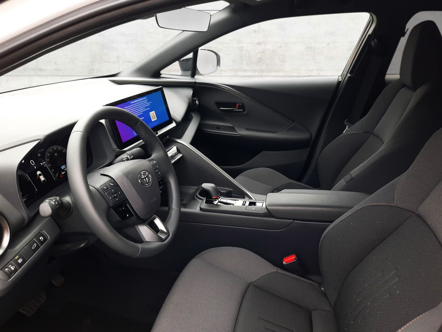 Toyota C-HR Team Hybrid - Samsaru's Car Outlet
