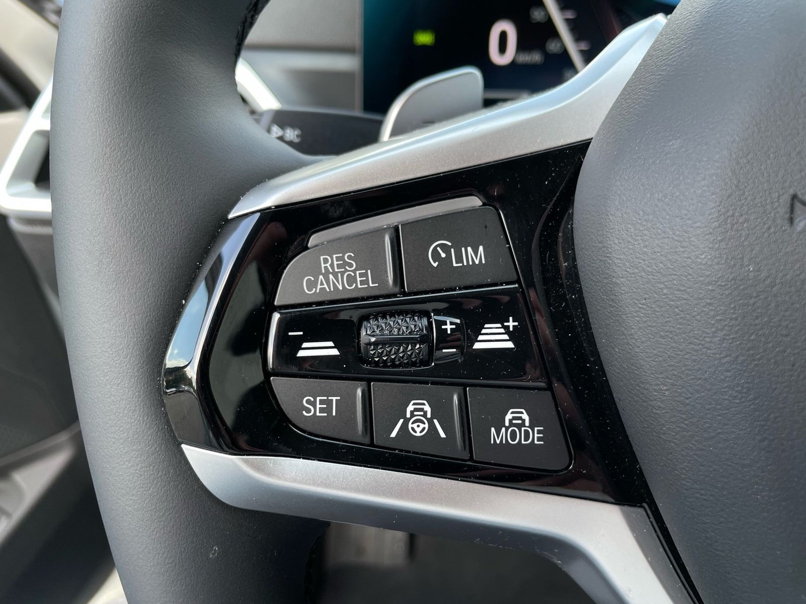 BMW 318i Tour || AHK Keyless ACC 360° FIN ab 1,99% !