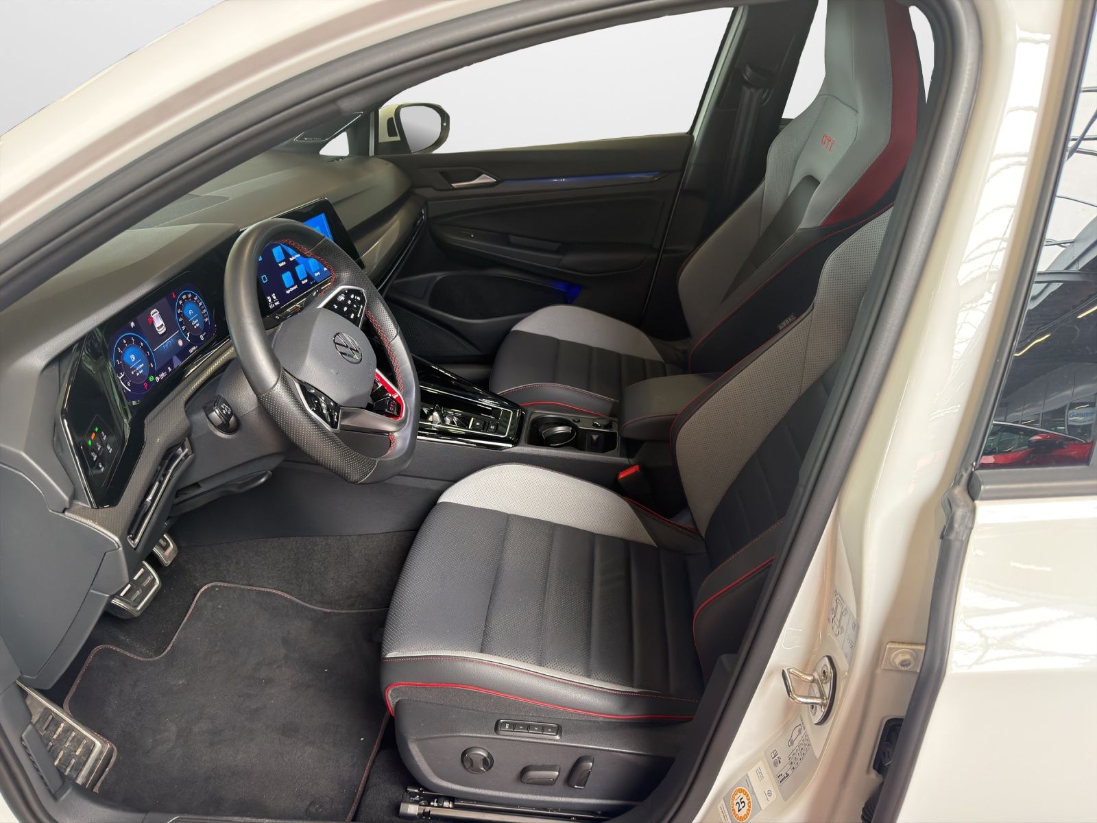 Volkswagen Golf GTI Clubsport 2.0 TSI DSG  Panodach Navi LE