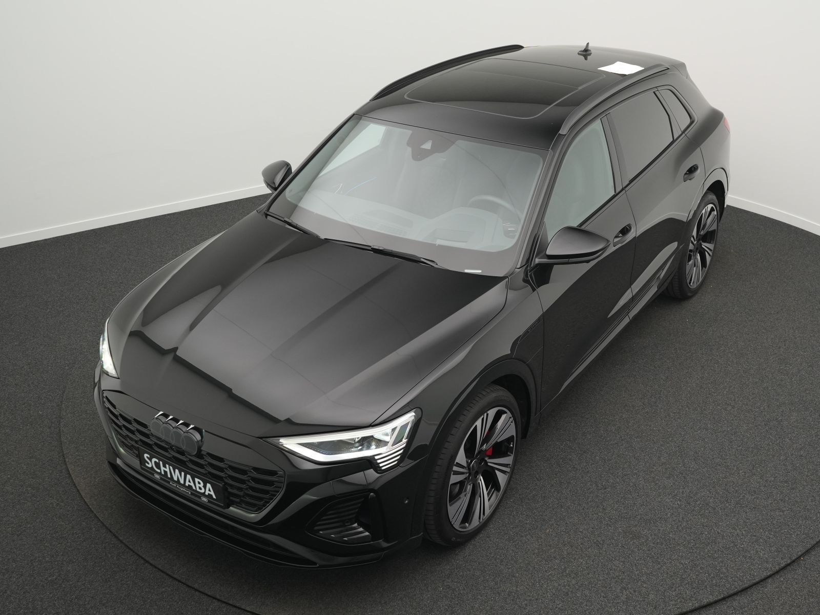 Audi Q8 e-tron S line 55 quattro *Opt.schw*PANO*AHK*