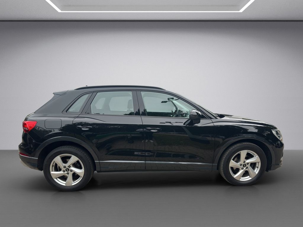 Audi Q3 35 2.0 TDI quattro advanced - Samsaru's Car Outlet