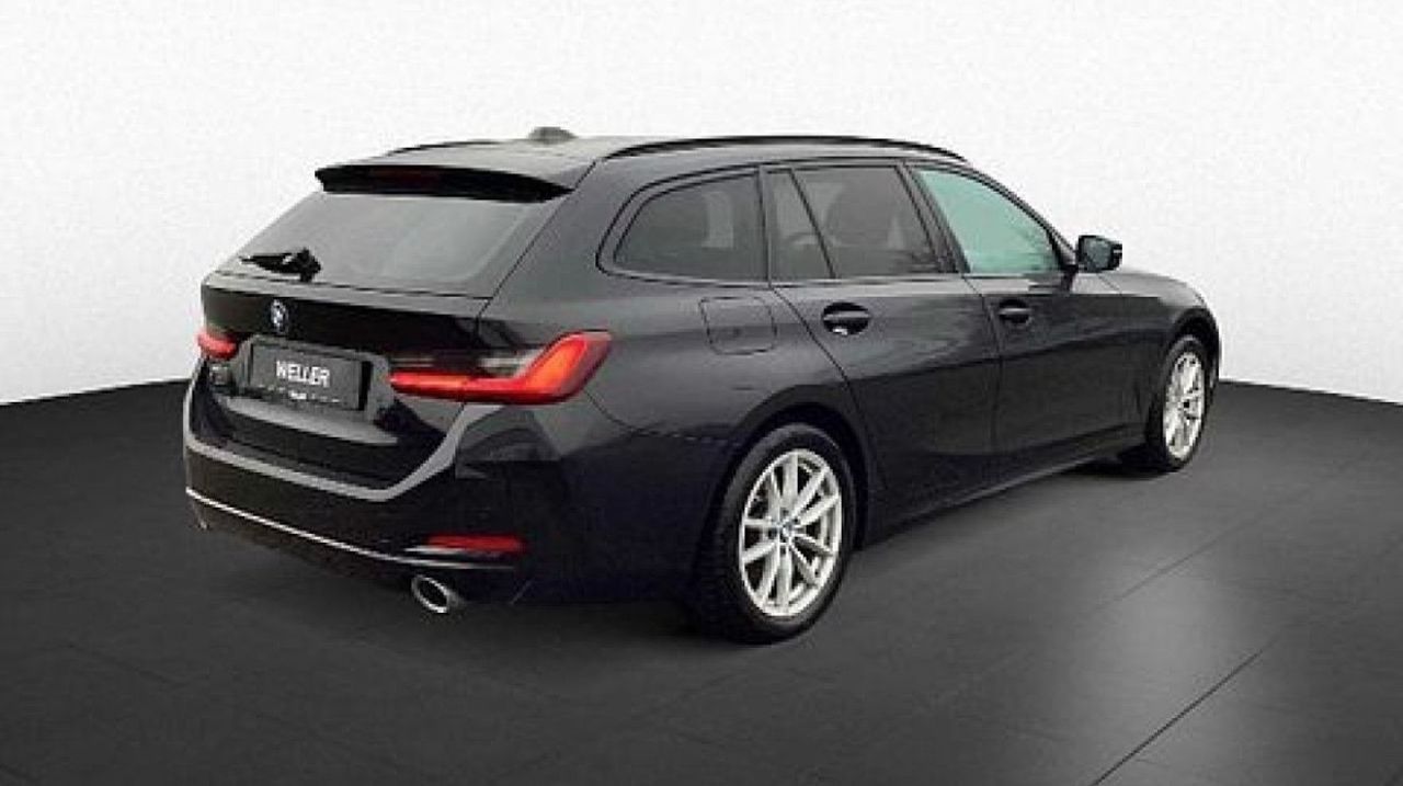 BMW 320d xDrive Touring - Samsaru's Car Outlet