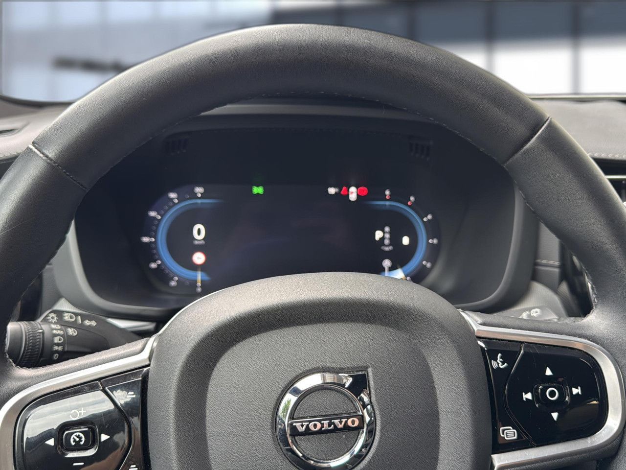 Volvo XC 60 Ultimate Dark AWD Bluetooth Navi LED Klima
