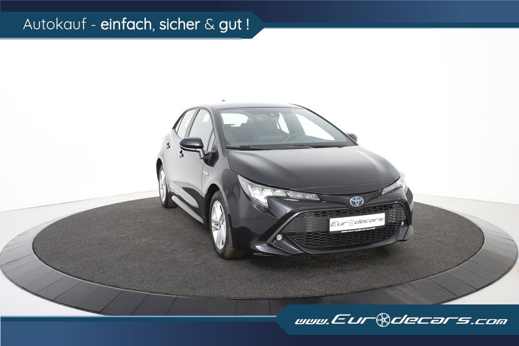 Toyota Corolla 1.8 Hybrid - Samsaru's Car Outlet