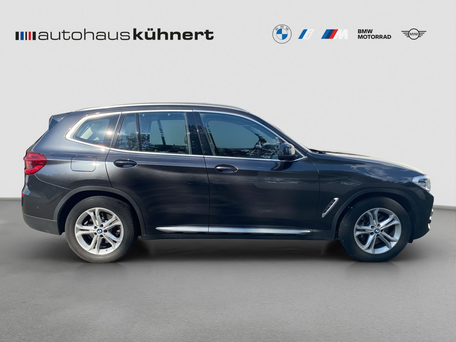 BMW X3 xDrive30i - Samsaru's Car Outlet