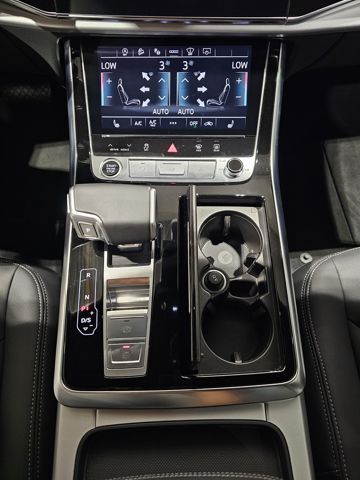 Audi Q7 50 TDI S Line Black 7Sitz Pano Matrix Facelif
