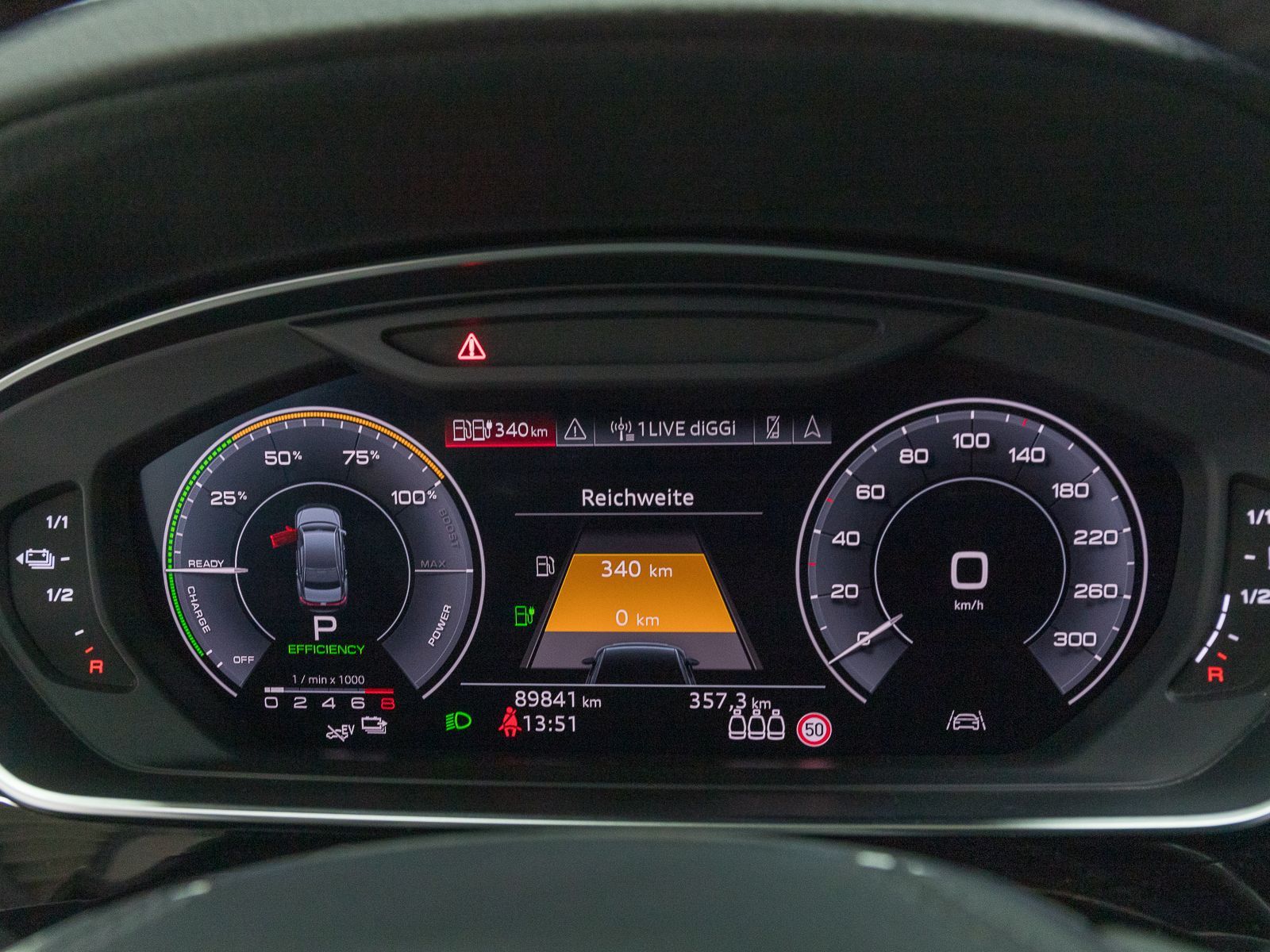 Audi A8 60 TFSIe Q MATRIX LASER - Samsaru's Car Outlet