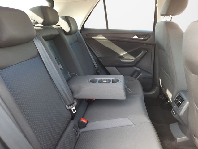 Volkswagen T-Roc 2.0 TDI United - Samsaru's Car Outlet