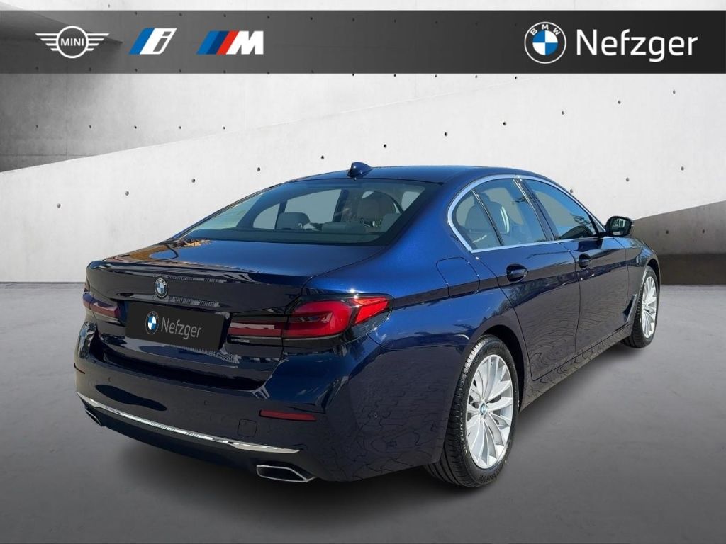 BMW 540 i xDrive Limousine Luxury Line RFK Standheiz