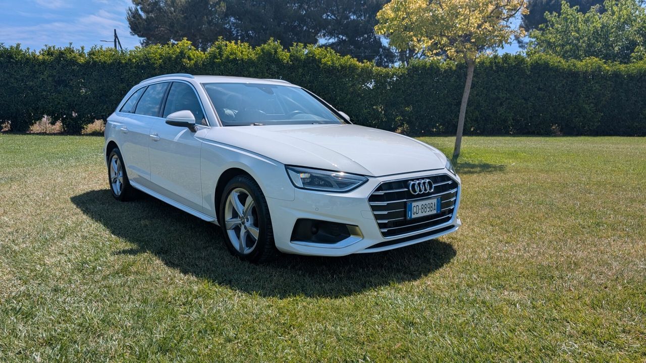 Audi A4 Avant 35 TDI S tronic - Samsaru's Car Outlet