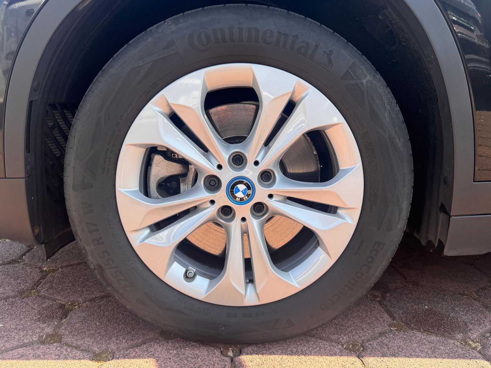 BMW X1 xDrive25e Advantage - Samsaru's Car Outlet