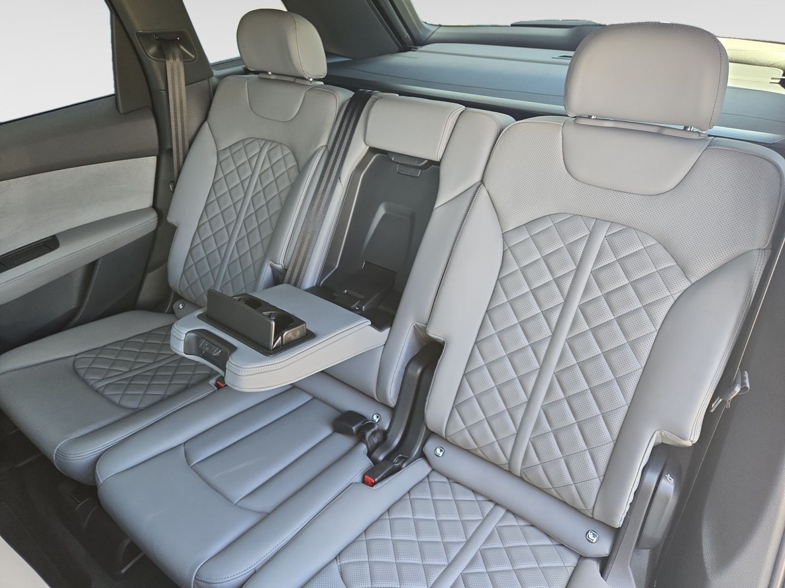 Audi Q7 50 3.0 TDI quattro comeptition plus AHK Pano