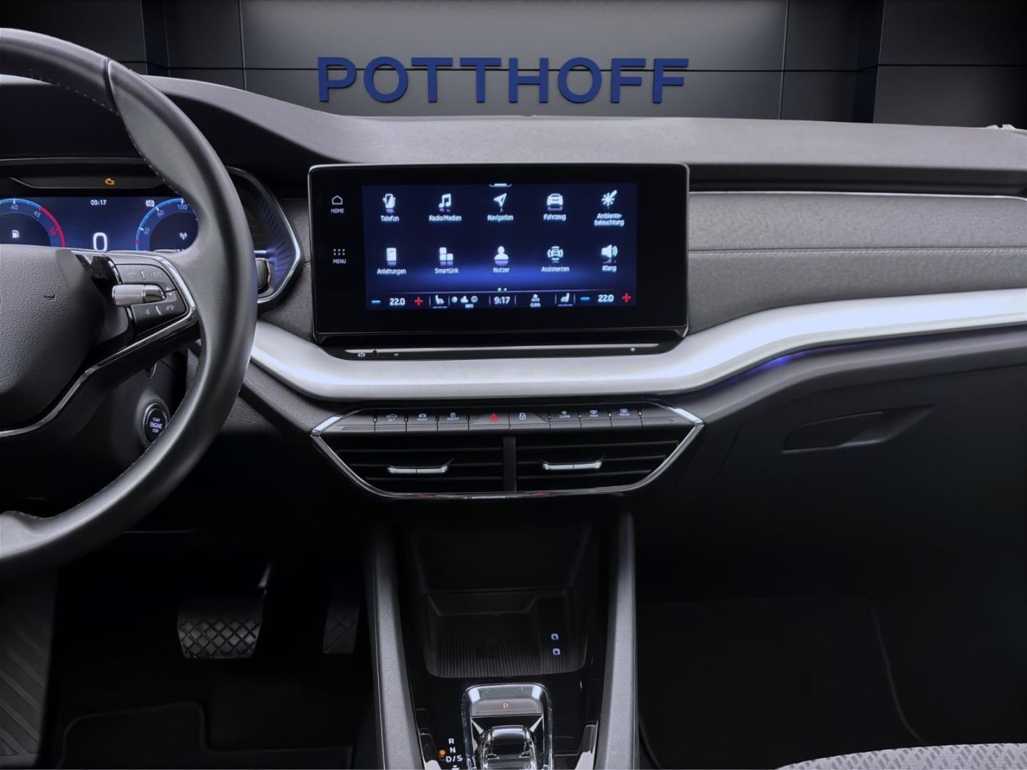 Skoda Octavia Combi 2.0 TDI DSG STYLE - Samsaru's Car Outlet