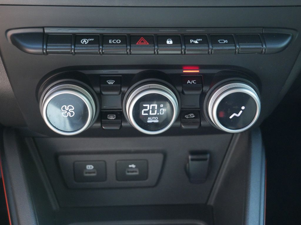 Dacia Duster Extreme TCe 150 EDC 2WD - Samsaru's Car Outlet