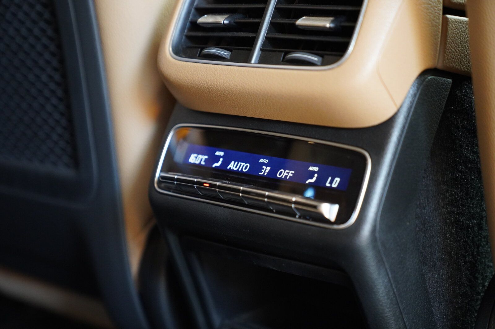Mercedes-Benz GLE 450 d 4M catalanabeige AIR DISTRO Standheiz