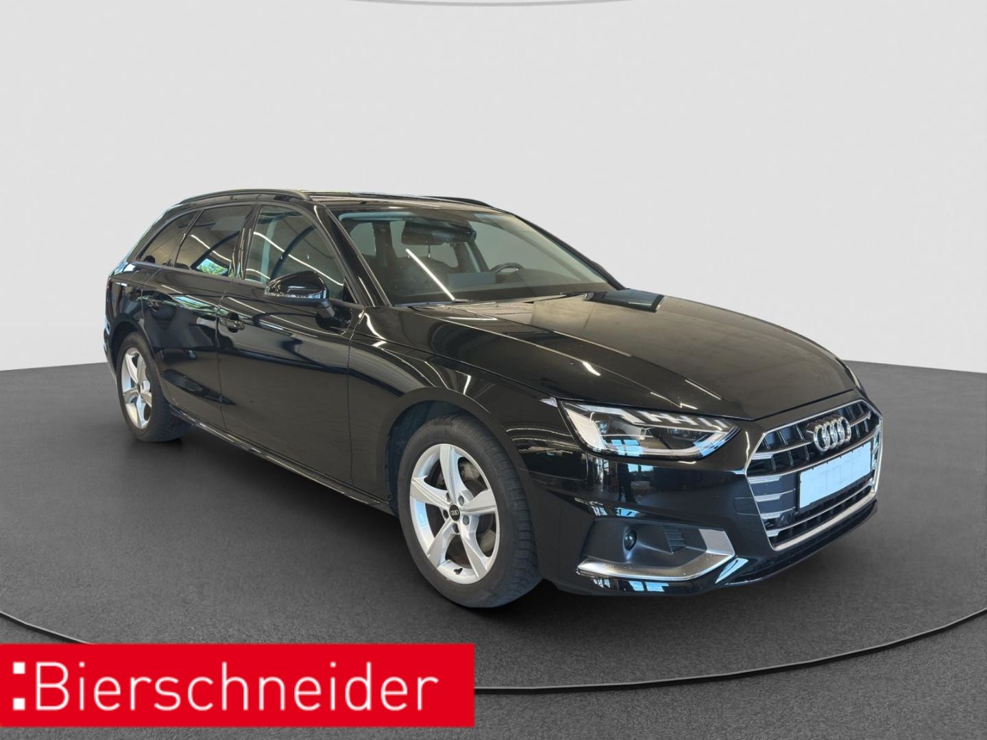 Audi A4 Avant 2.0 TFSI S tronic 35 advanced - Samsaru's Car Outlet