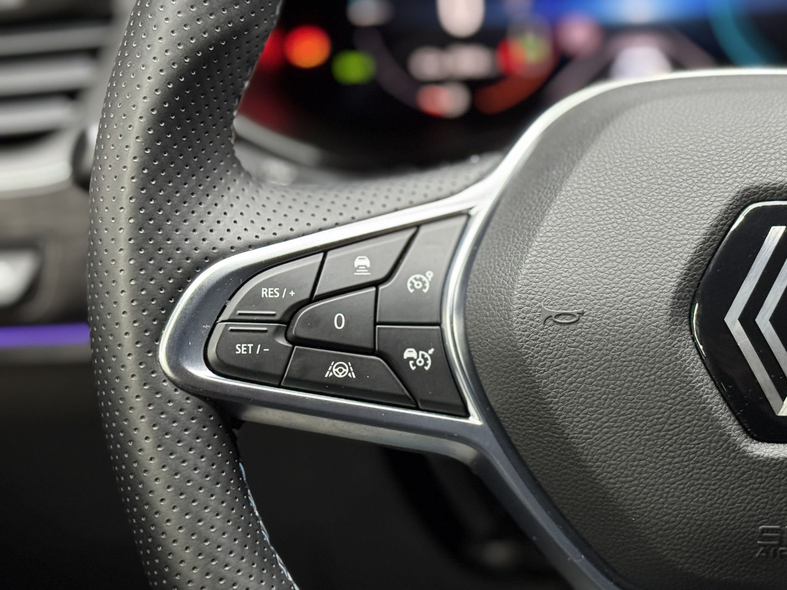 Renault Arkana E-Tech Full Hybrid 145 Esprit Alpine - Samsaru's Car Outlet