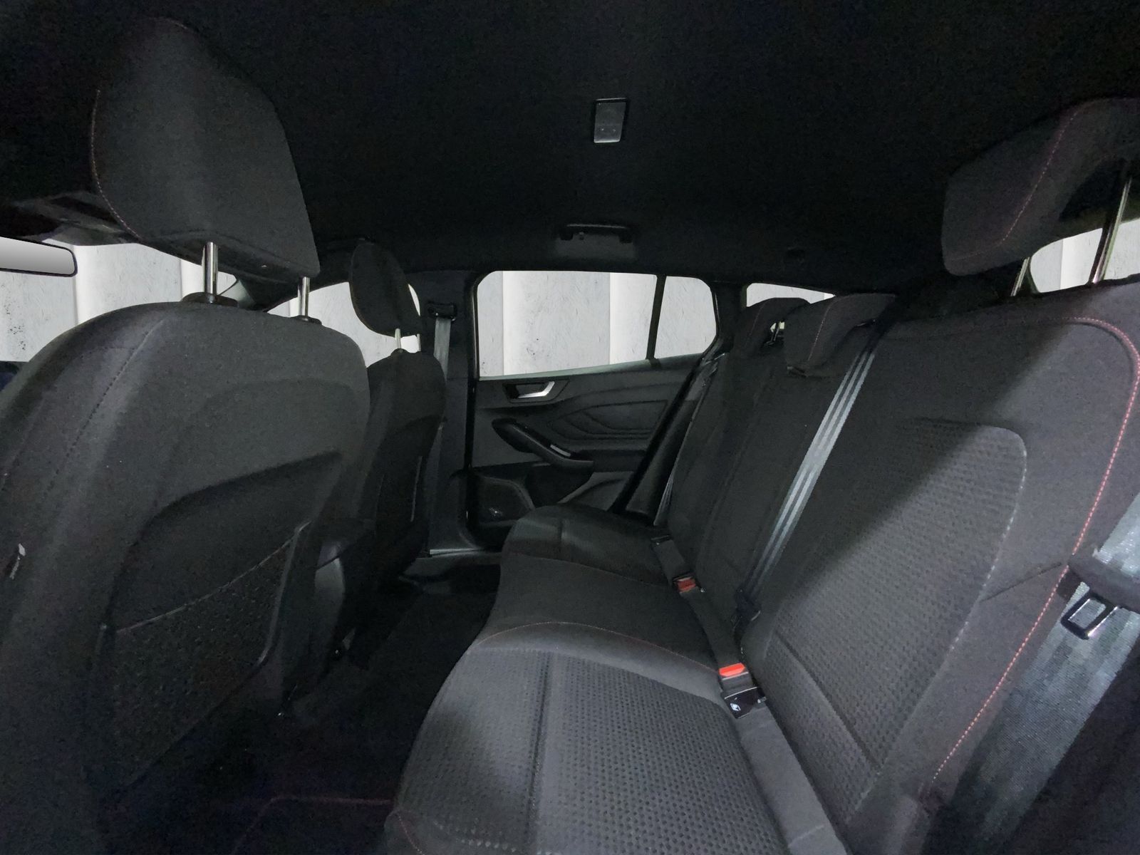 Ford Focus ST-Line X Turnier Aut.*AHK*ACC*HUD*KAM*NAV