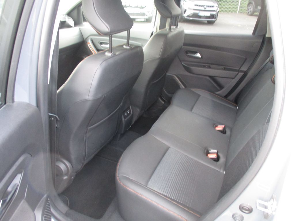 Dacia Duster TCe 150 EDC 2WD Extreme - Samsaru's Car Outlet