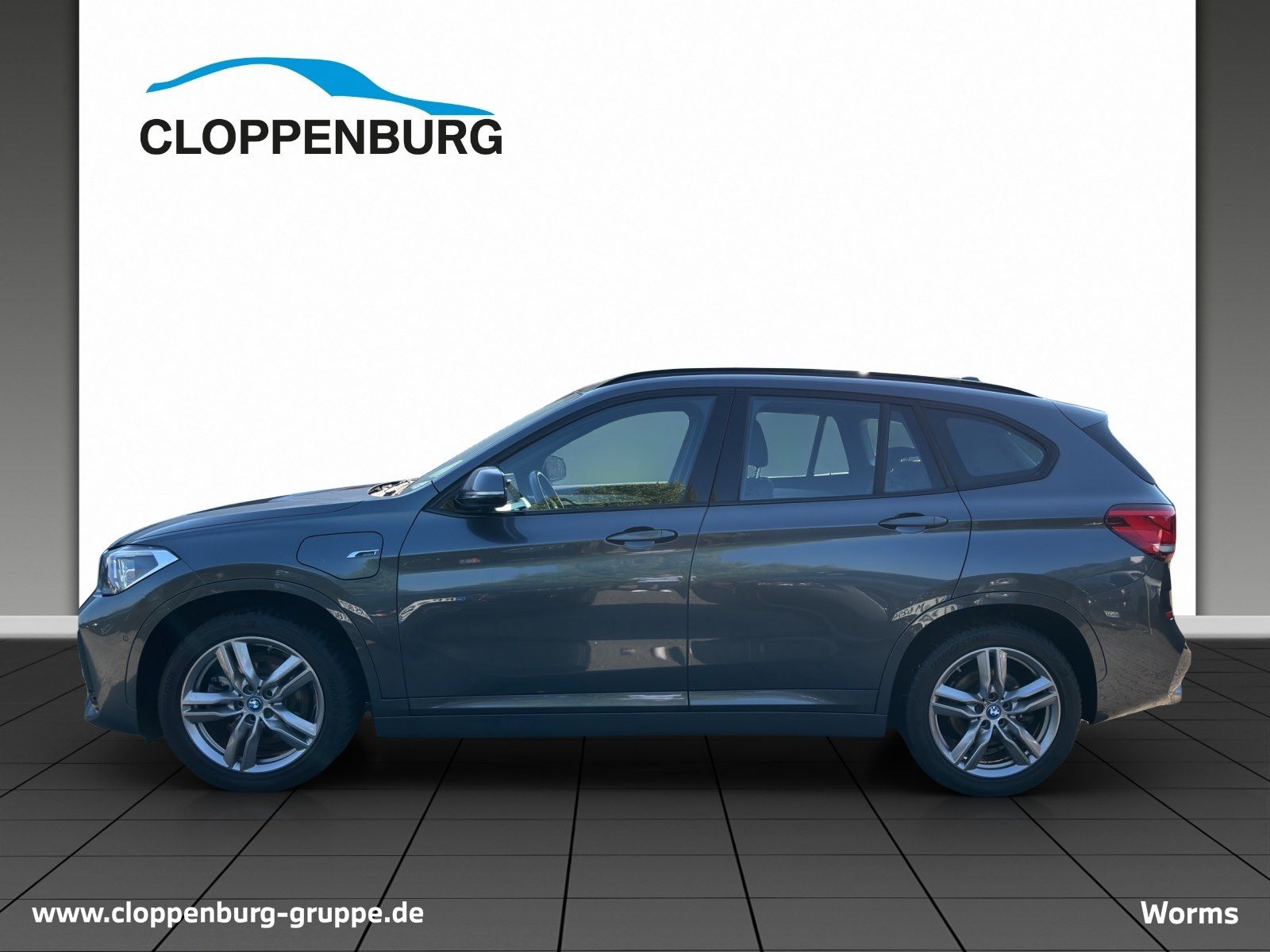 BMW X1 xDrive25e M Sportpaket - Samsaru's Car Outlet