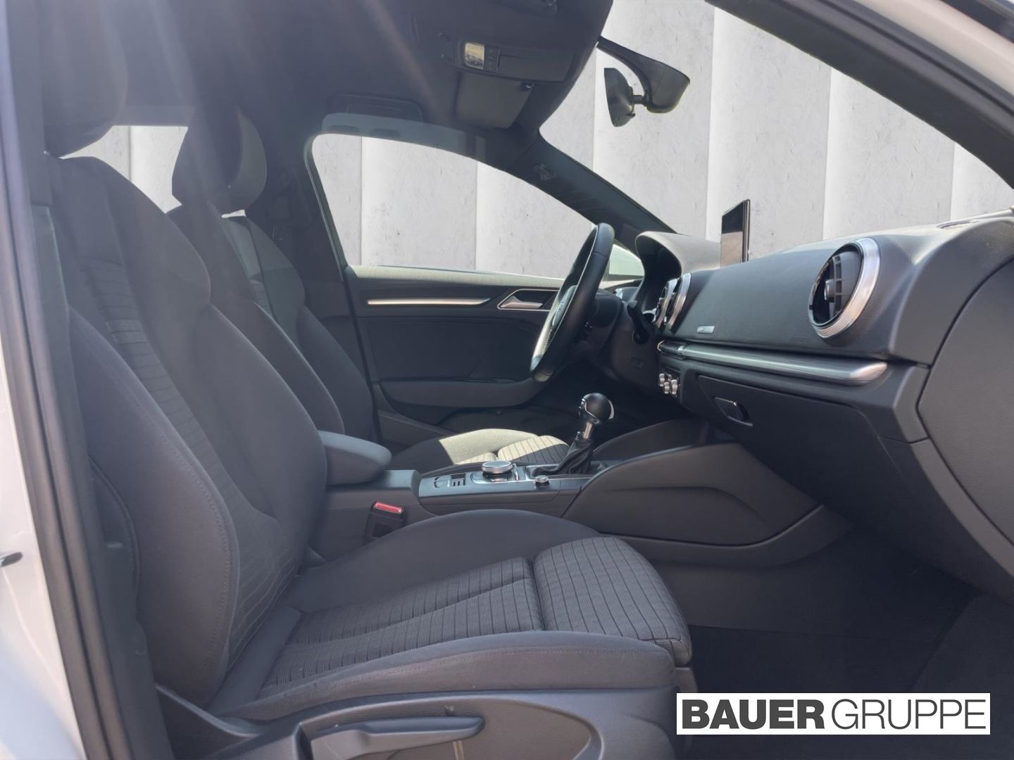 Audi A3 Sportback 35 TFSI S line - Samsaru's Car Outlet