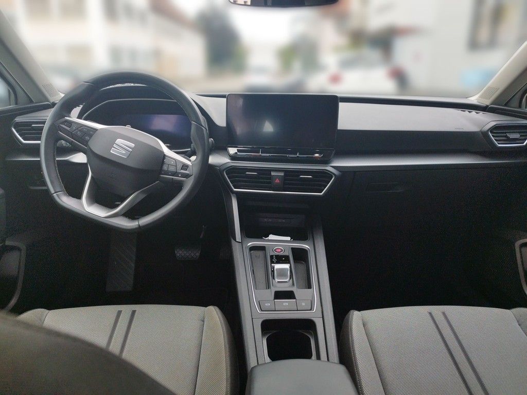 Seat Leon ST 2.0 TDI DSG Style - Samsaru's Car Outlet