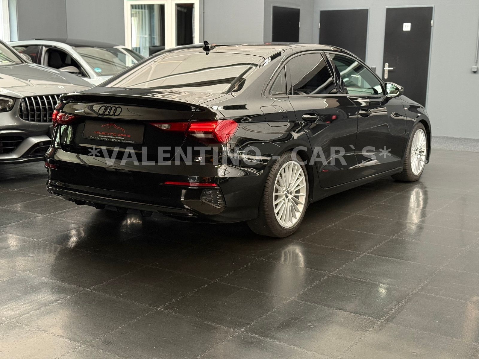 Audi A3 Limousine 35 TDI advanced S-Line - Samsaru's Car Outlet