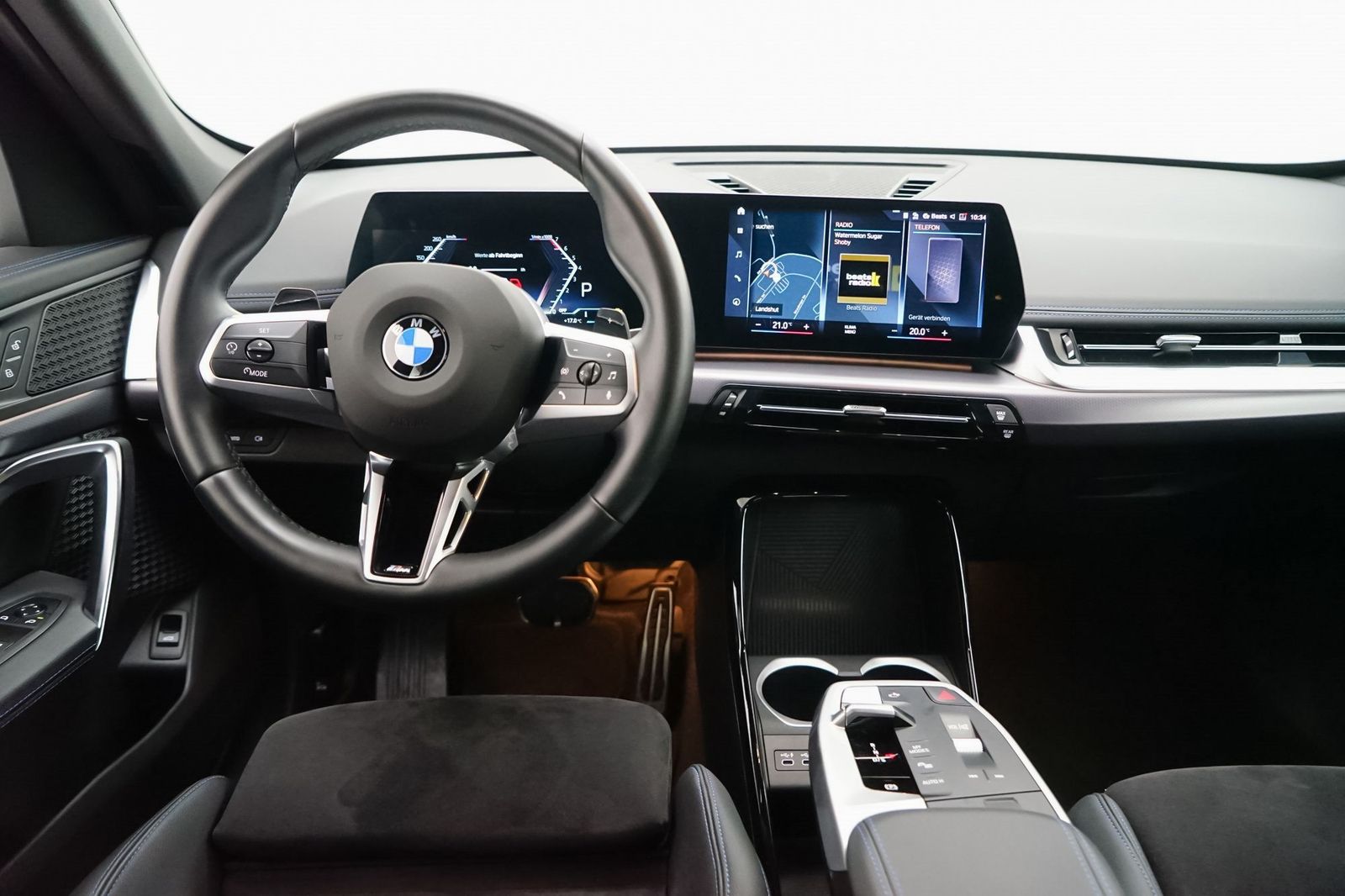 BMW X1 xDrive23i M Sport - Samsaru's Car Outlet
