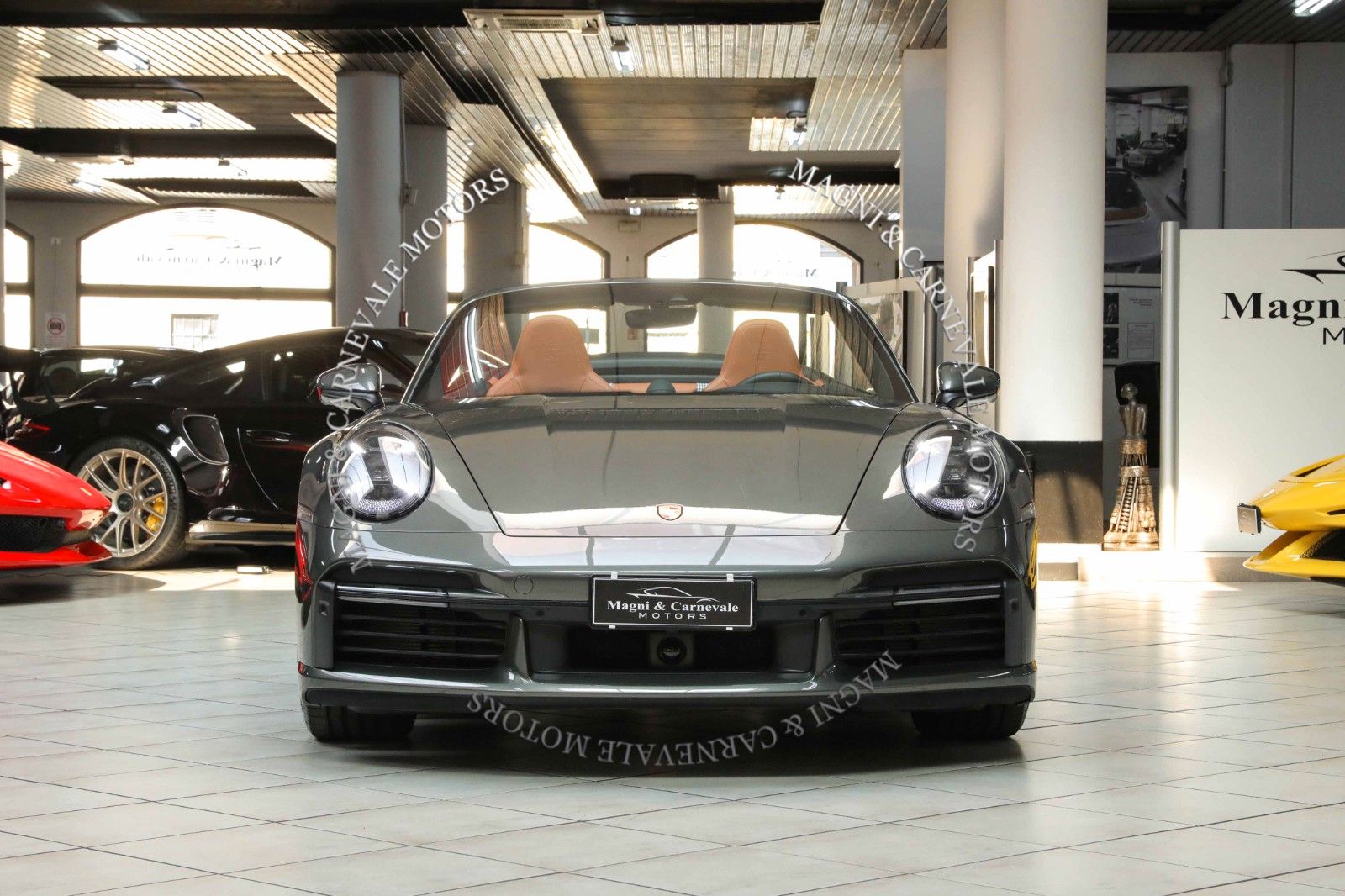 Porsche 992 Turbo S Cabriolet - Heritage - Lift - VAT