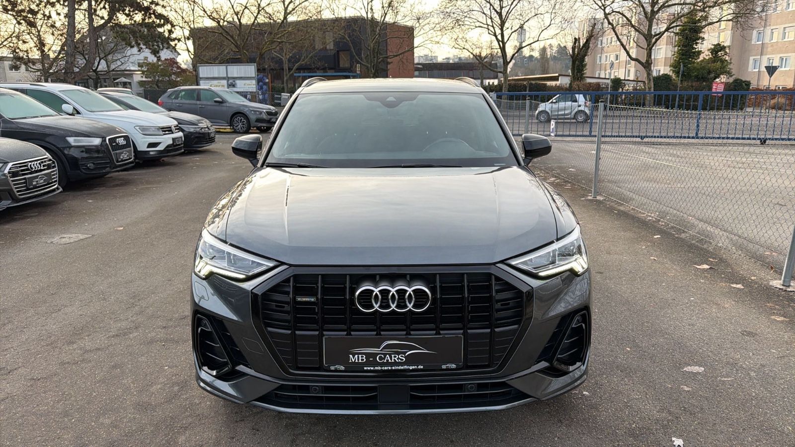Audi Q3 45TFSI quattro S line*MATRIX-LED*VIRTUAL*NAVI