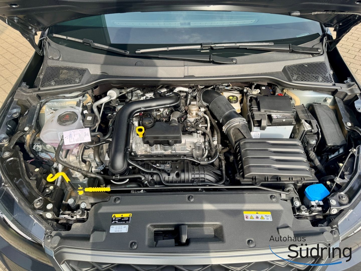 Seat Arona 1,0 TSI FR DSG AHK Navi Rückfk. ACC