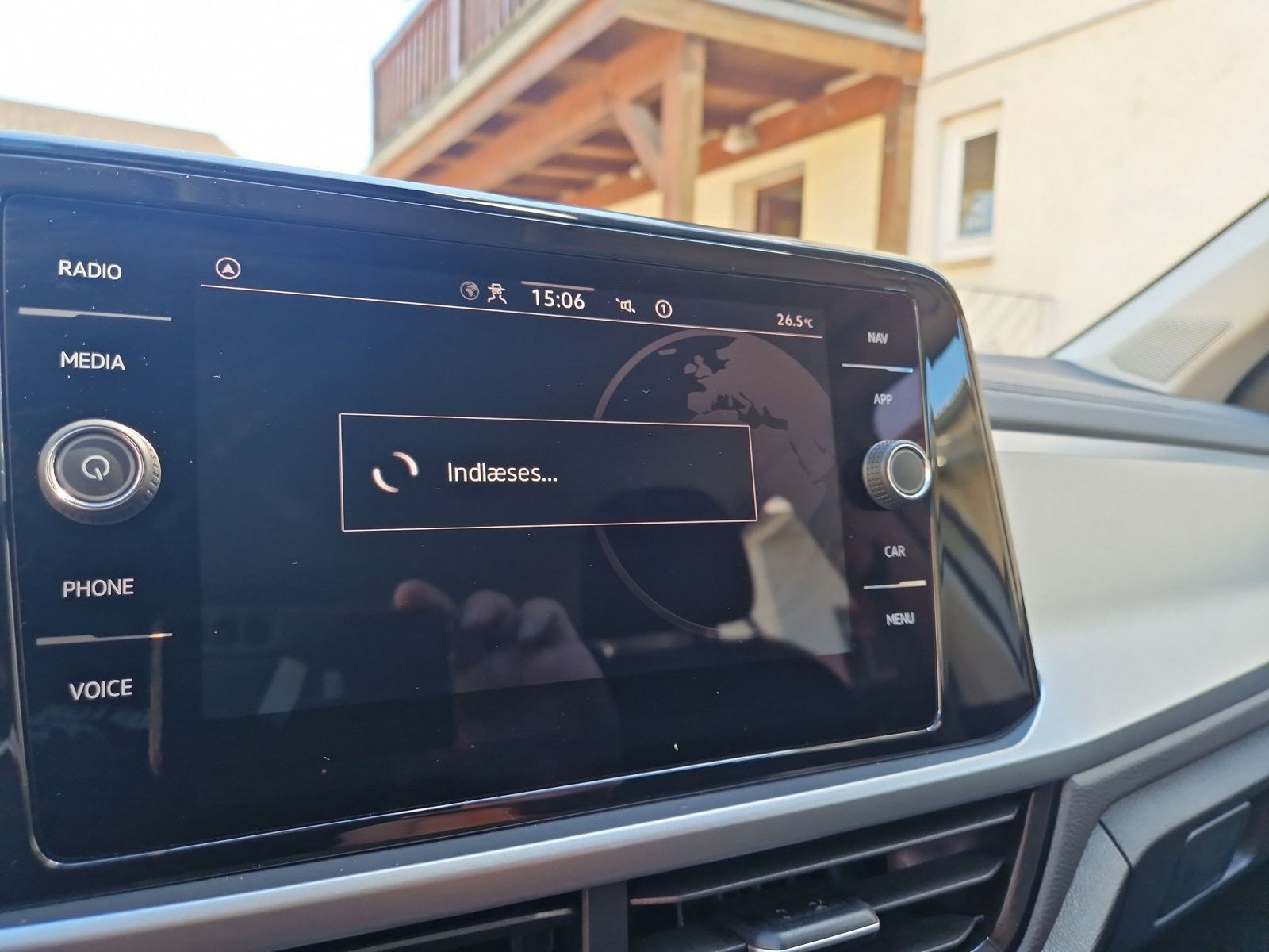 Volkswagen T-Roc Life - Samsaru's Car Outlet