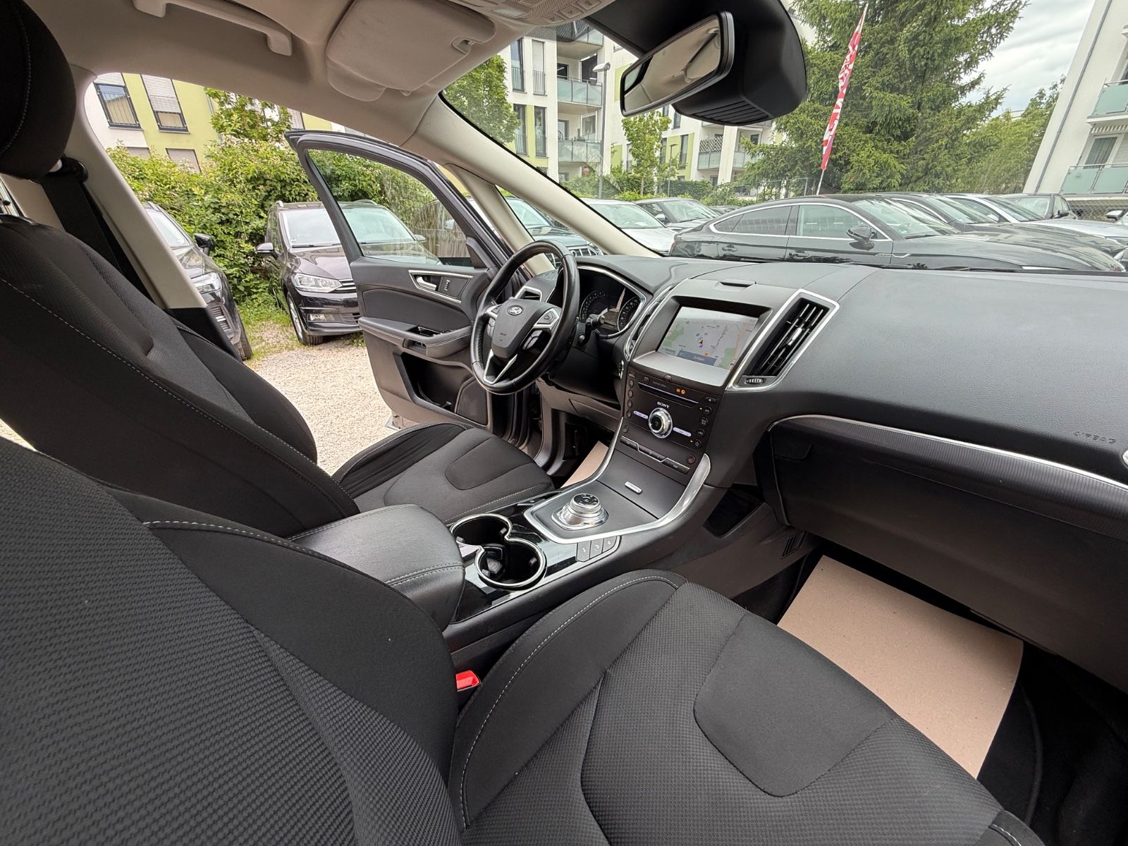 Ford S-Max 2.0 EcoBlue Aut Titanium Kamer AHK LED ACC