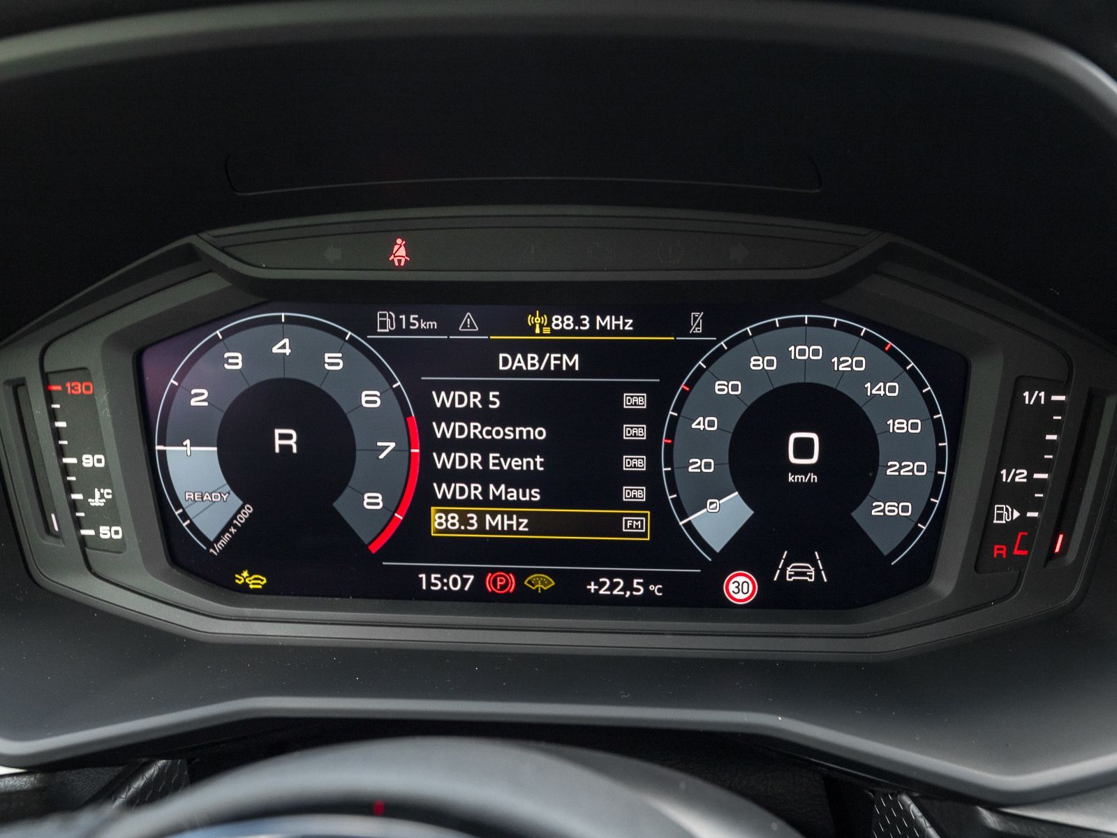 Audi A1 Sportback 25 TFSI ADVANCED LM16 SPORTSITZE SI