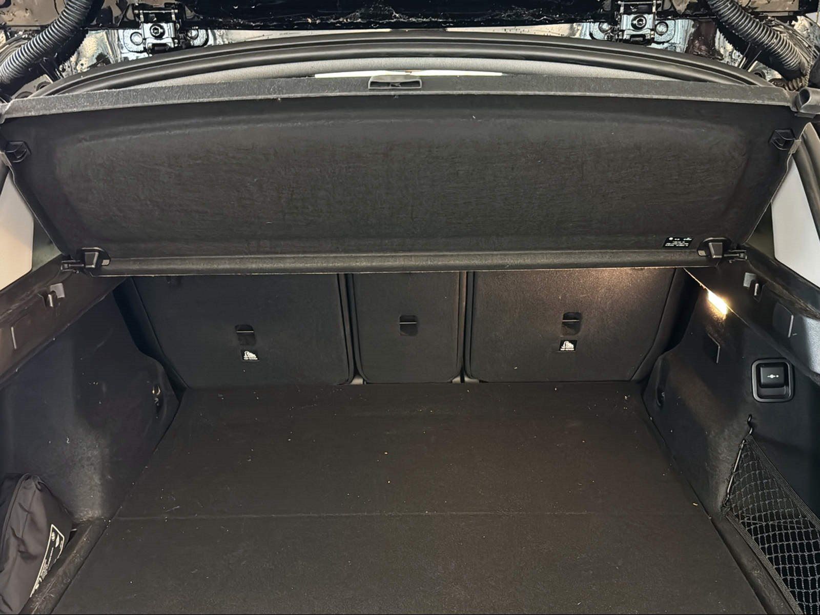 BMW X1 xDrive25e - Samsaru's Car Outlet