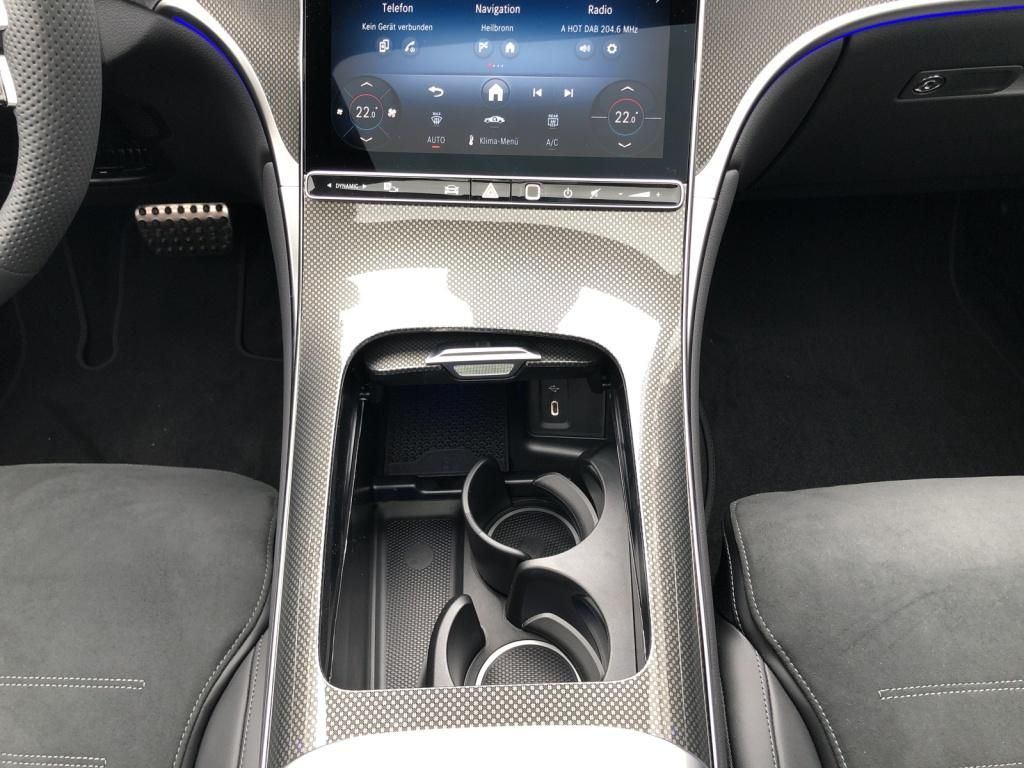 Mercedes-Benz GLC 300 d 4MATIC +MBUX+AMG+DigitalLight+Pano+AHK