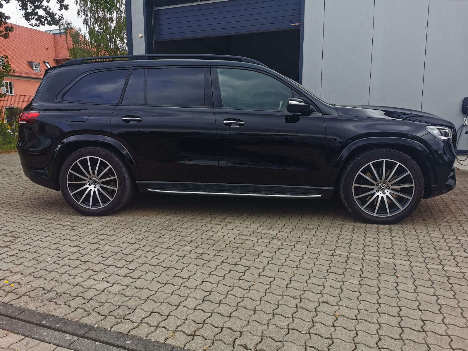 Mercedes-Benz GLS 450 4M AMG - Samsaru's Car Outlet