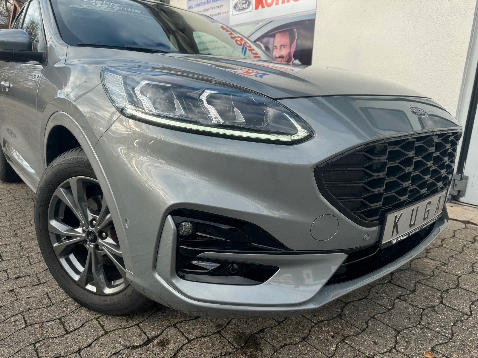Ford Kuga ST-Line X 2.0l EcoBlue 4x4 - Samsaru's Car Outlet