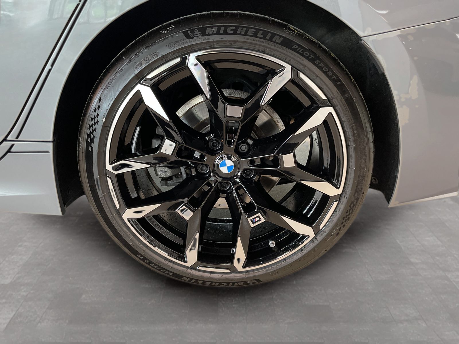 BMW 320i Touring M Sport LiveCockpitProf Kamera LED