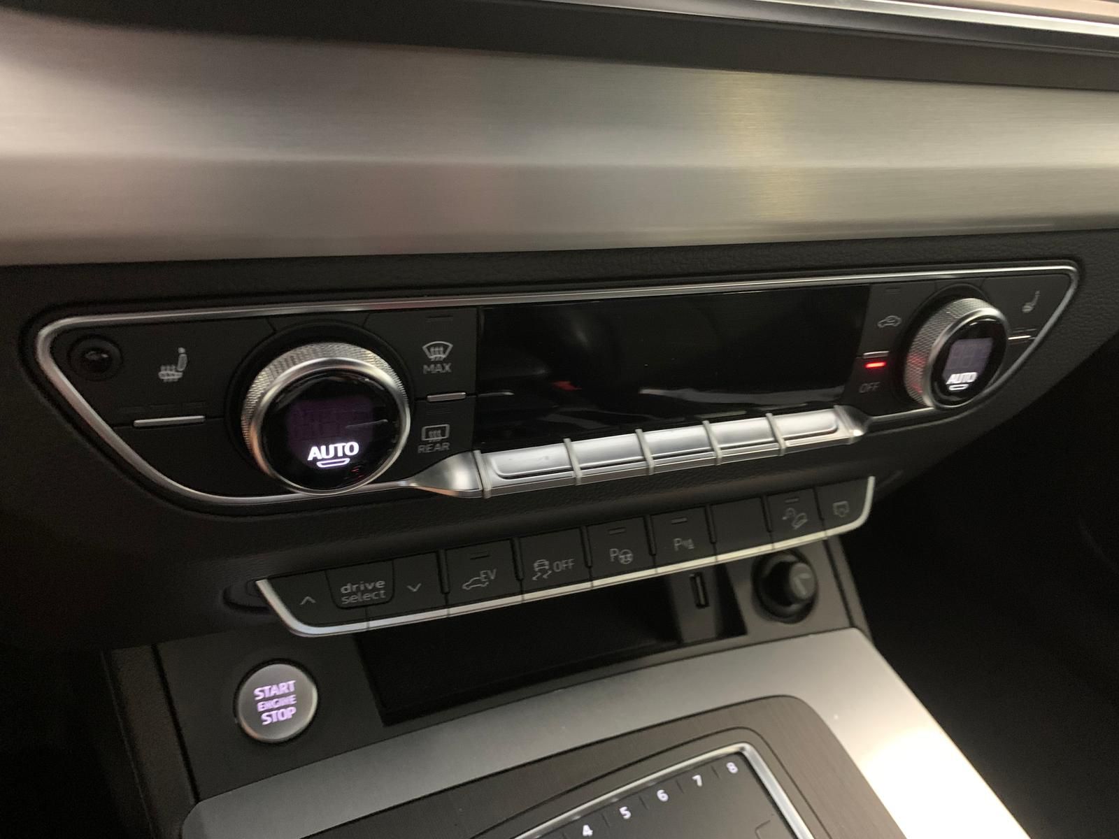 Audi Q5 55 TFSI e S-Line 20"|Virtual|ACC|Keyless|AHK