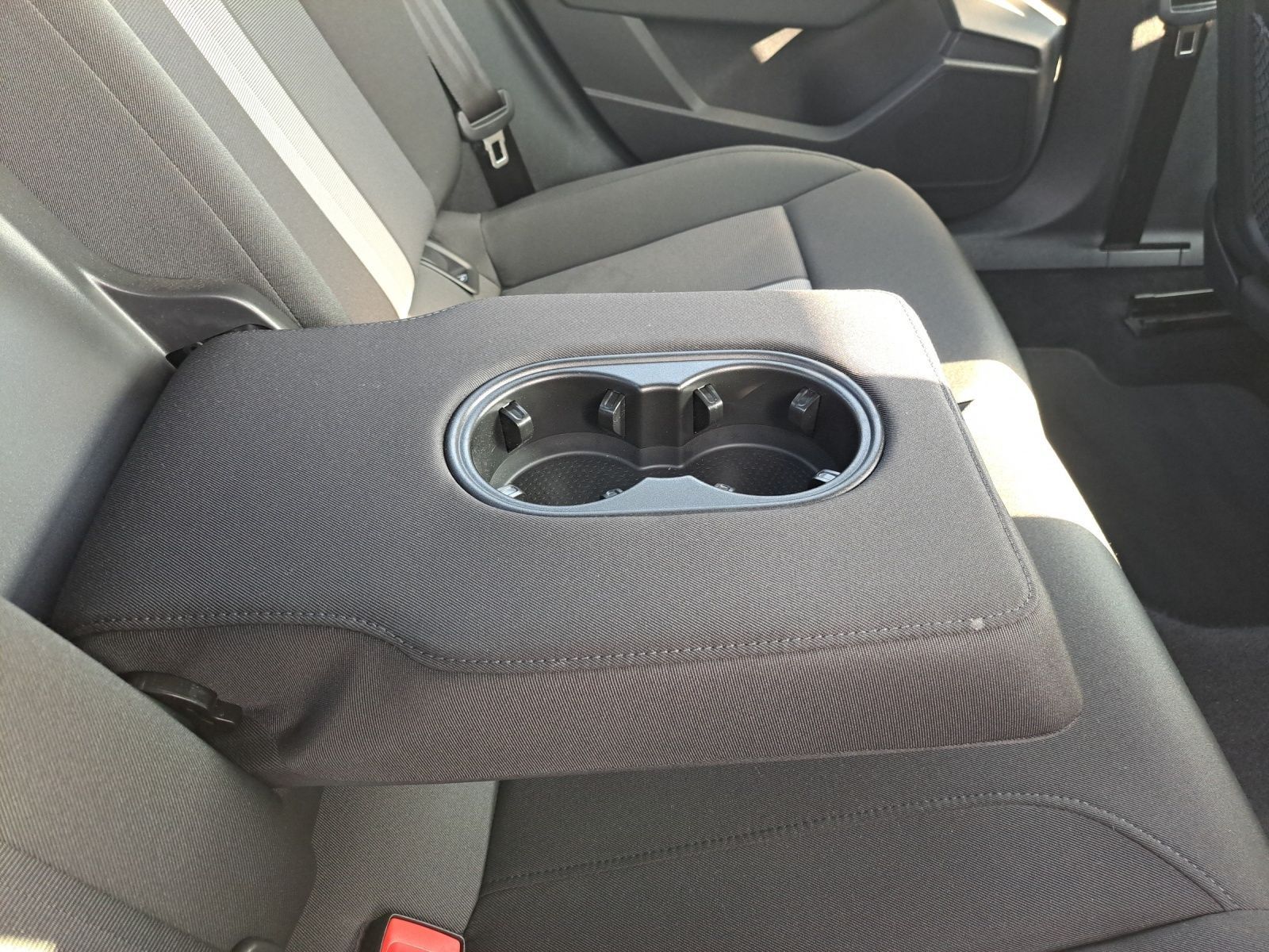 Audi A3 Limousine 35 TFSI advanced - Samsaru's Car Outlet