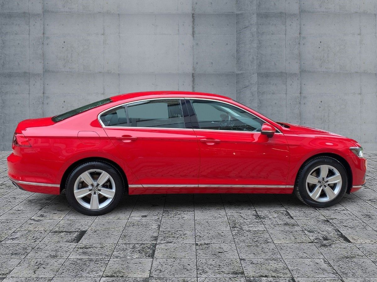 Volkswagen Passat 1.5 TSI DSG ELEGANCE - Samsaru's Car Outlet