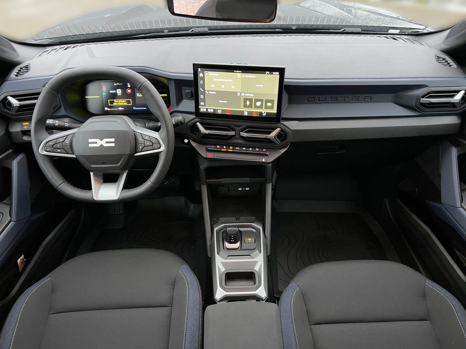Dacia Duster TCe 140 Hybrid Journey - Samsaru's Car Outlet