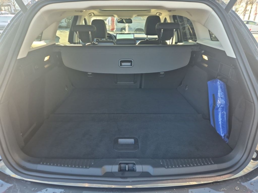 Ford Focus Turnier 1.0 EcoBoost Hybrid Aut. ACTIVE X