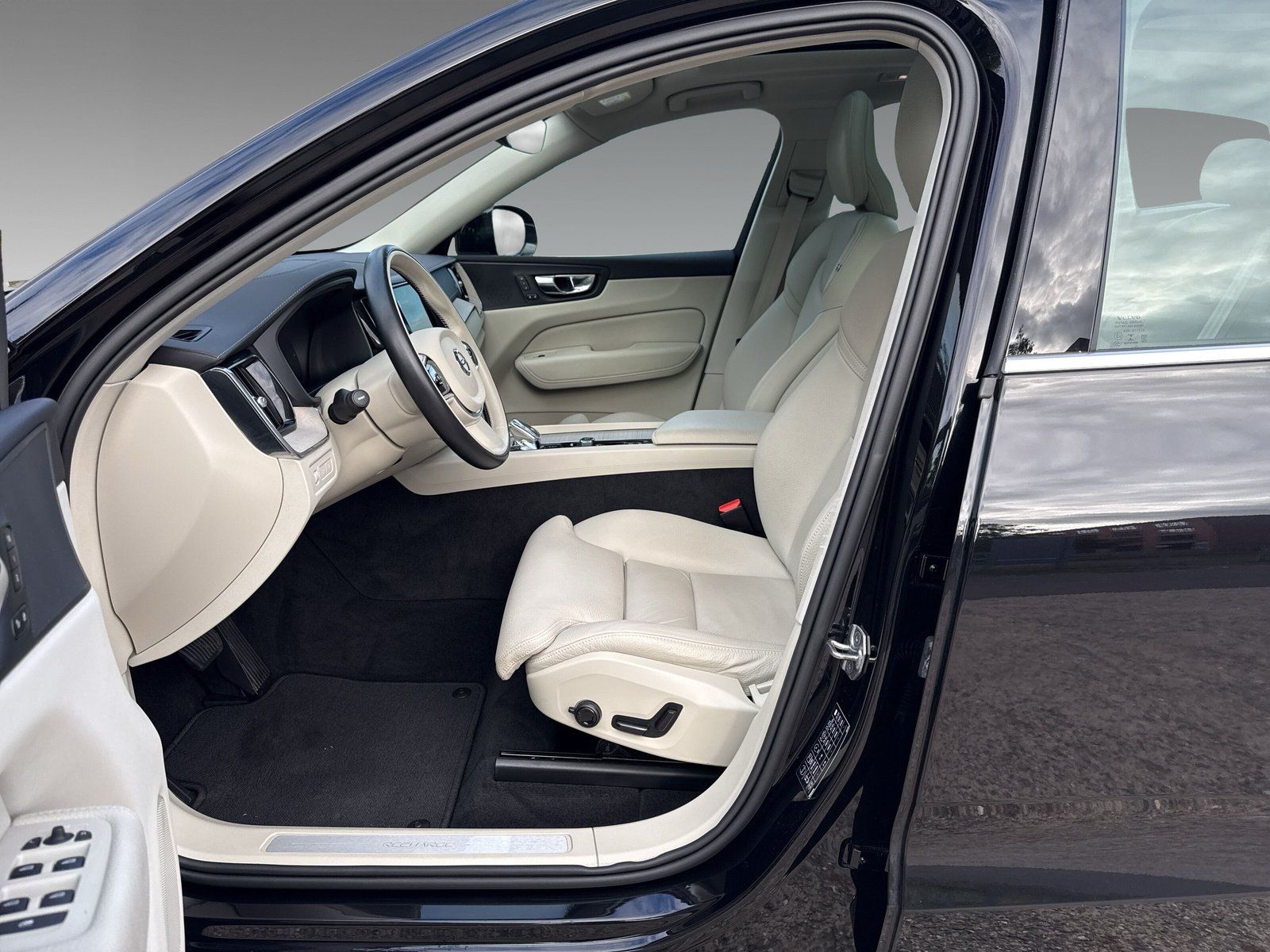 Volvo XC60 T6 Inscription+ConnectEdition+Licht+HeadUp+