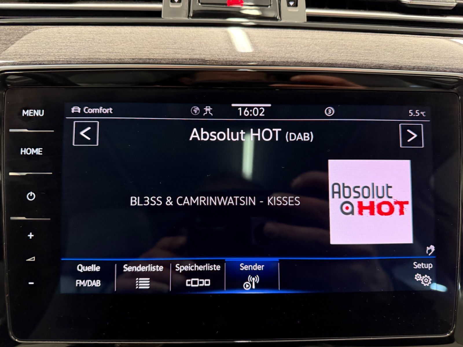 Volkswagen Passat Elegance 1.5 TSI - Samsaru's Car Outlet