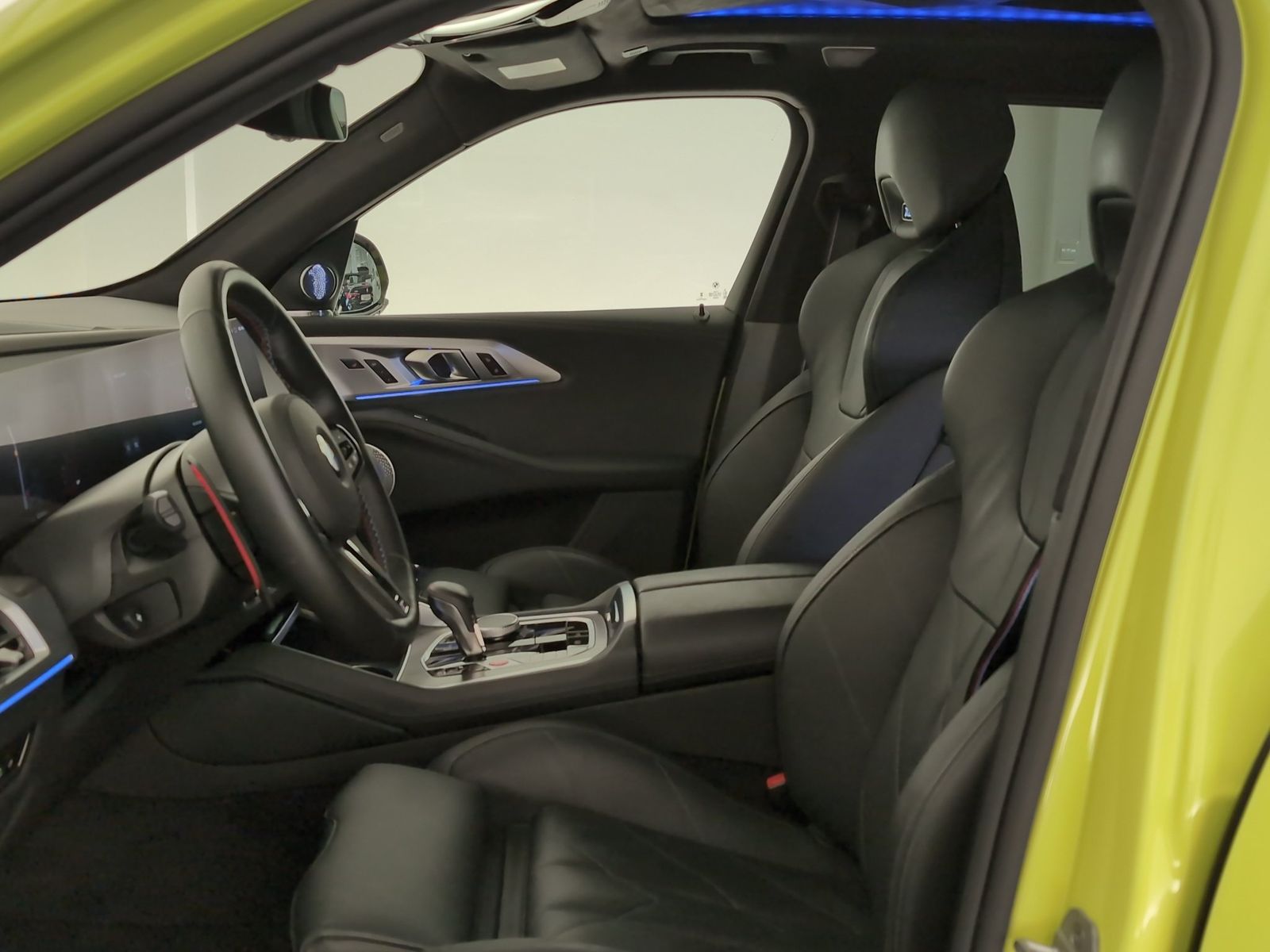 BMW XM SoftC/M Driver/KomfZg/B&W/AHK/360° Navi/PaAS/