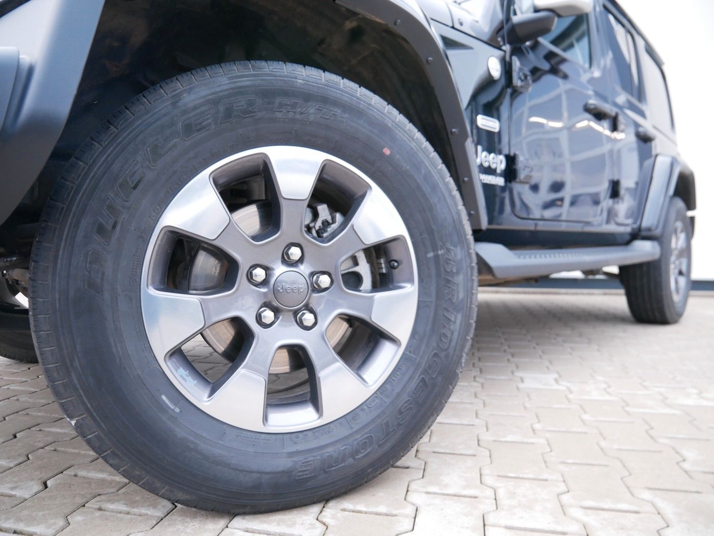 Jeep Wrangler Unlimited 2.2 Overland 1.Hand AHK LED