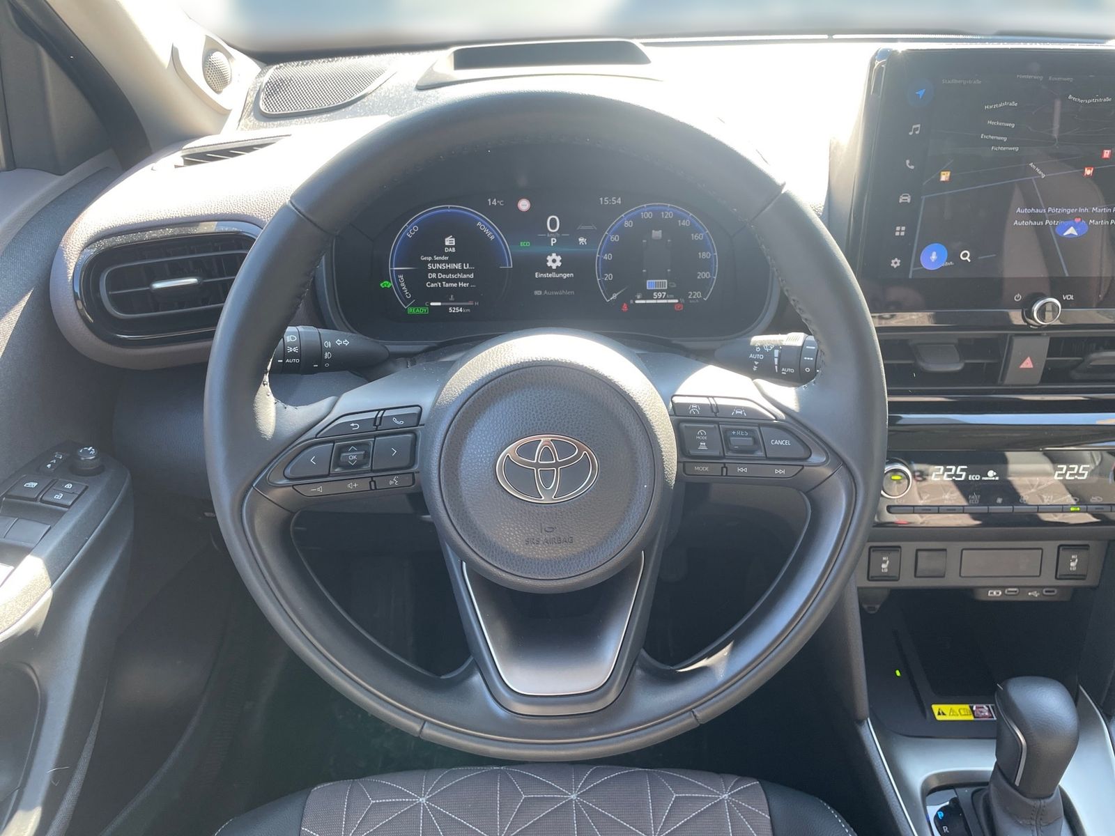 Toyota Yaris Cross 1.5Hybrid Style Plus,HUD,JBL,Navi,SH
